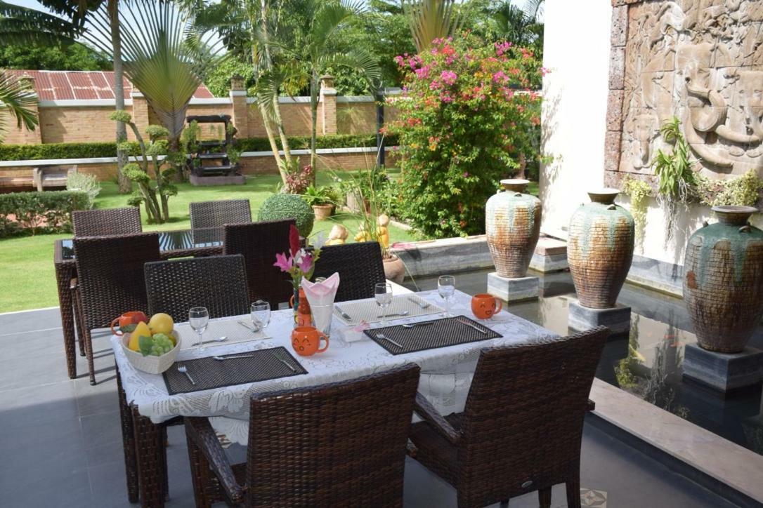 Sumali Homestay Sing Buri